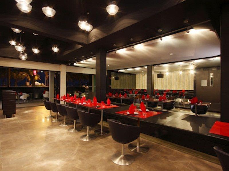 B - Lay Tong Resort Phuket Restaurant photo